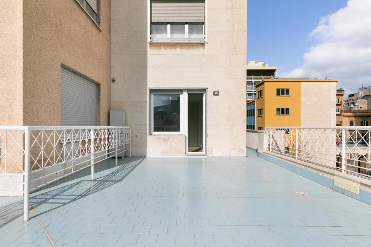 Grattacielo Ina Apartments Palerme Extérieur photo